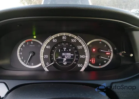 2015 Honda Accord Lx z USA, uszkodzony, nr VIN 1HGCR2F32FA247377